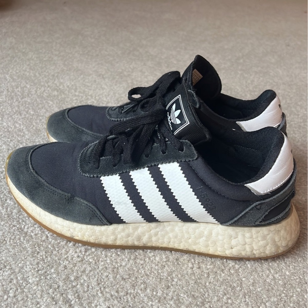 Adidas originals (ultaboost)